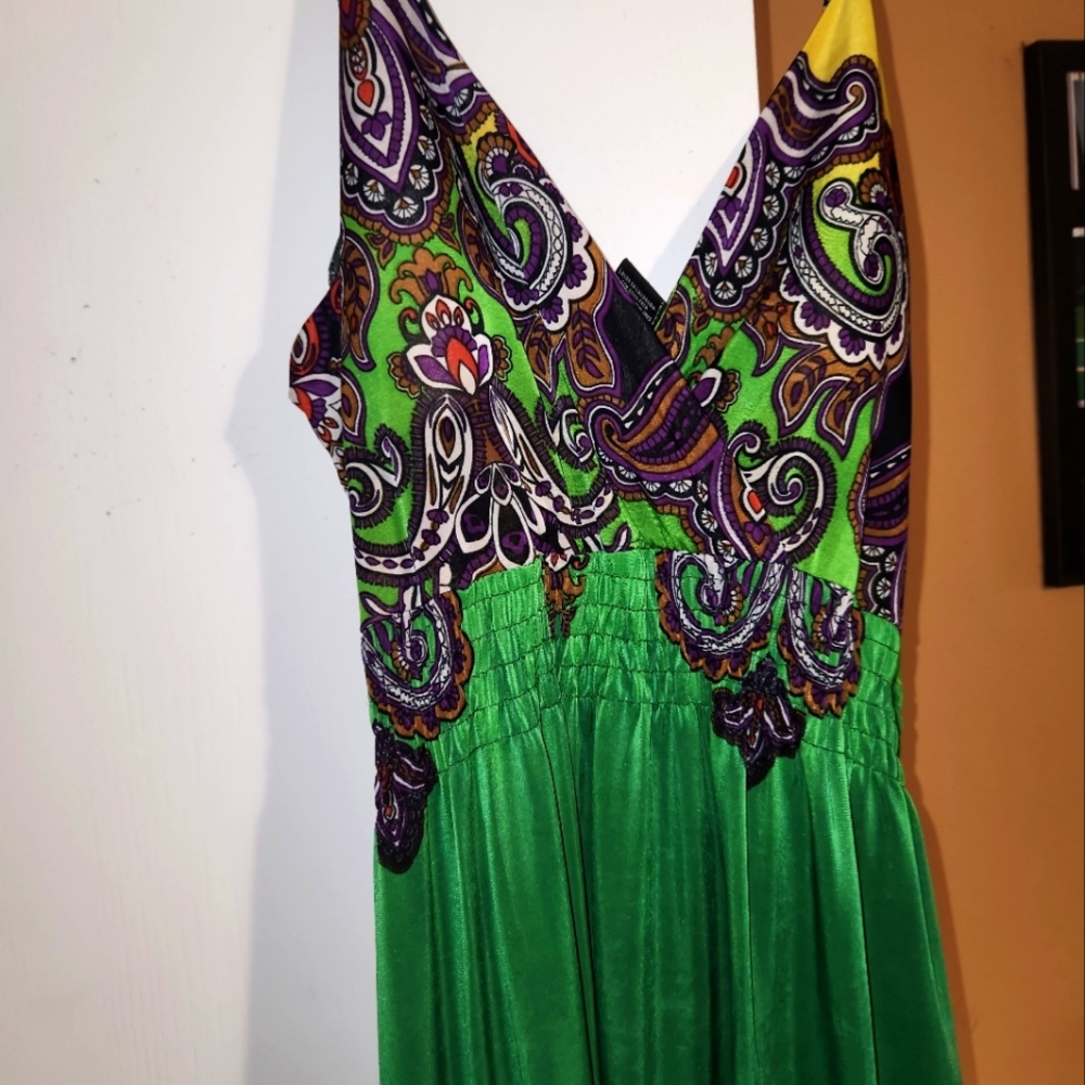 Beautiful green floral summer dress